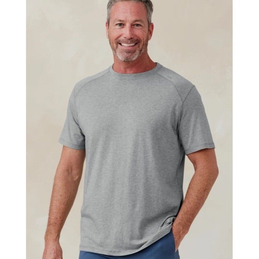 Tasc Mens Carrollton Tee Shirt Size Large Gray Bamboo Organic Cotton Performance